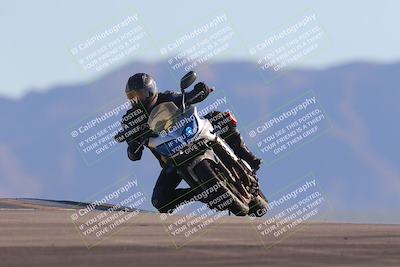 media/Nov-06-2023-Moto Forza (Mon) [[ce023d0744]]/3-Intermediate Group/Session 5 (Turn 9)/